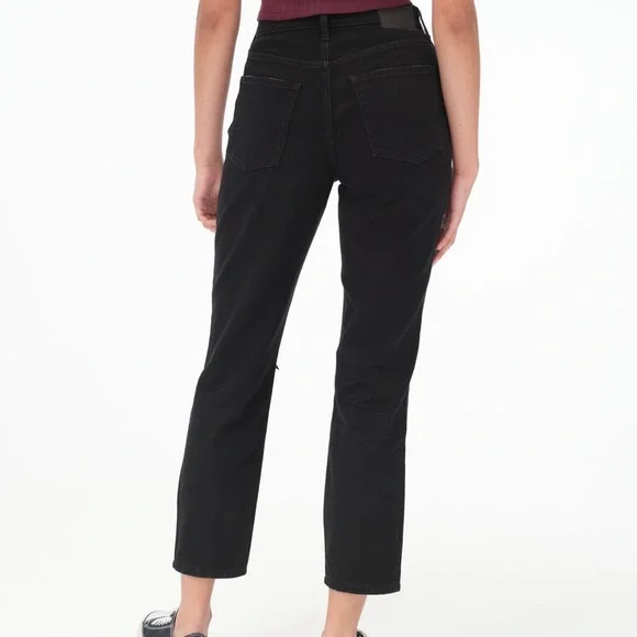 AERO NWT Women’s High-Rise Distressed Mom Jeans - black, size 8 - Picture 3 of 13